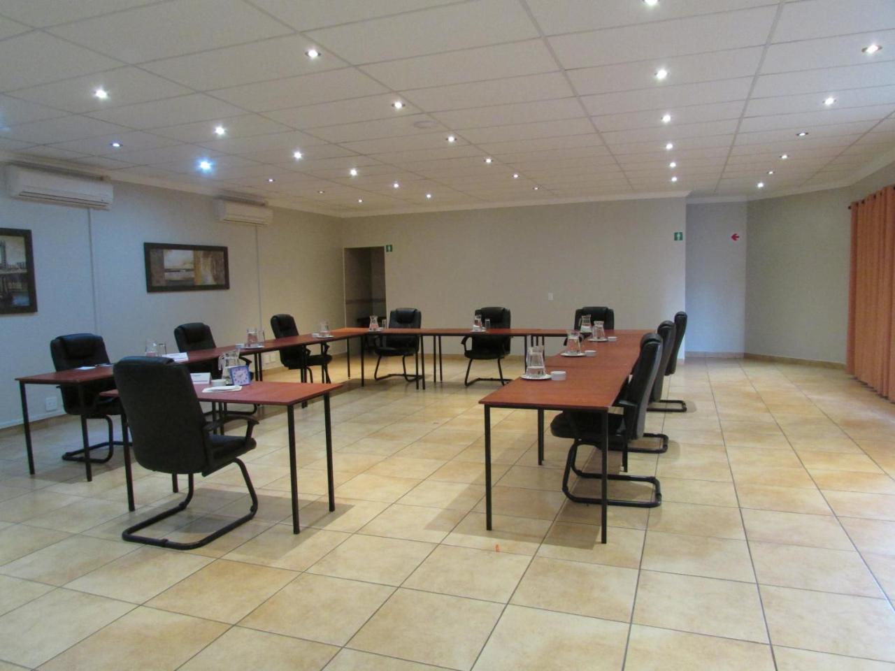 בוקסבורג Europrime Boutique Hotel מראה חיצוני תמונה
