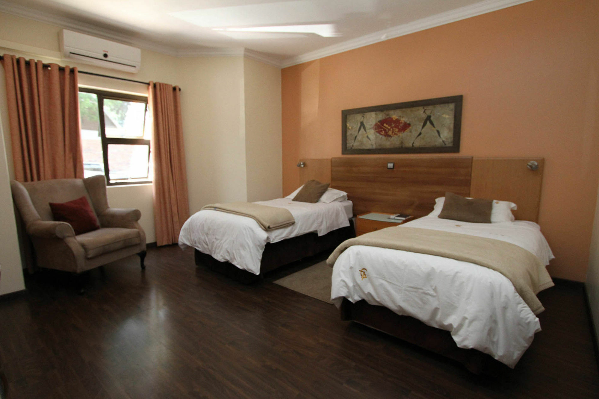בוקסבורג Europrime Boutique Hotel מראה חיצוני תמונה